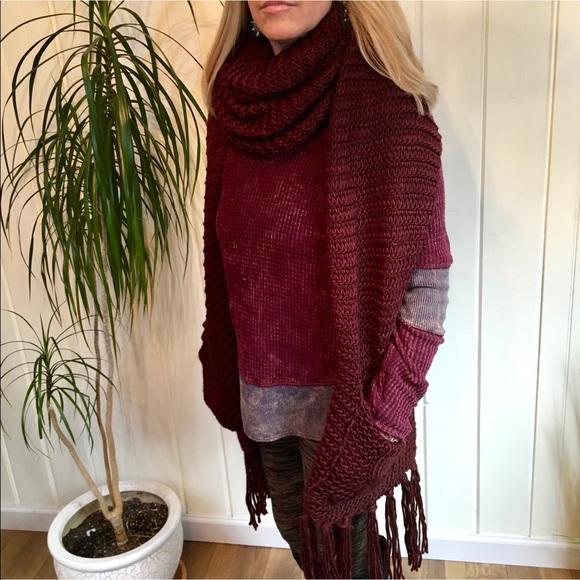 POCKET KNIT SCARF - Picture 2 of 8